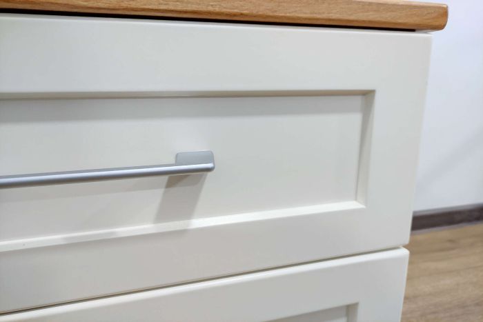 Пприліжкова тумба Монако