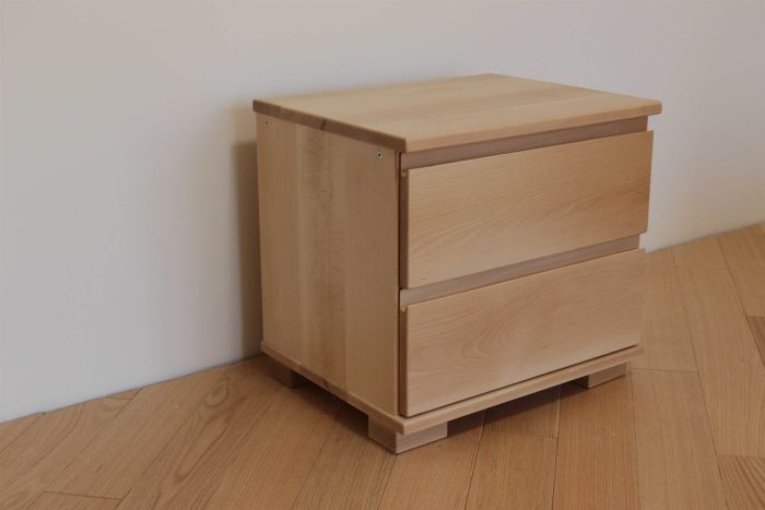 Приліжкова тумба Бостон